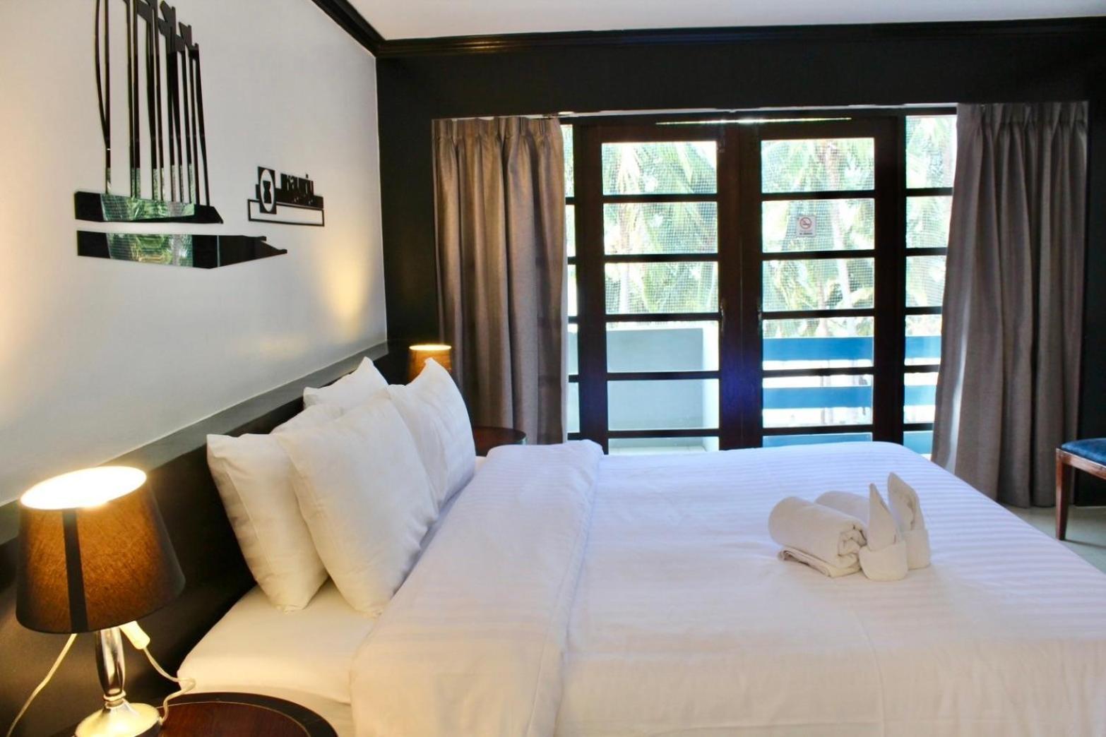 S2 Hotel - Sha Plus Certified Bangsaen Exterior foto