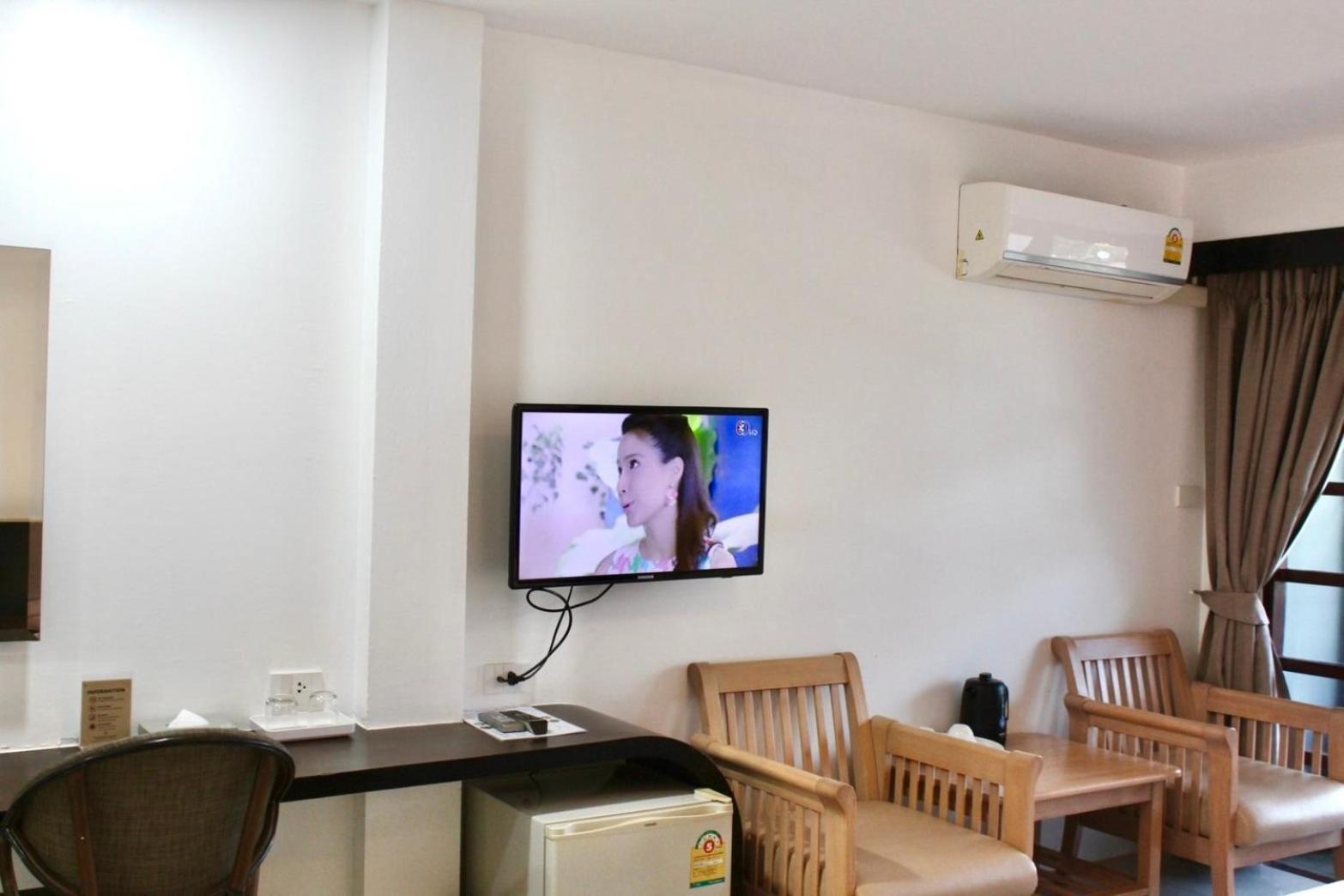 S2 Hotel - Sha Plus Certified Bangsaen Quarto foto